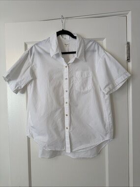 Aritzia Wilfred Free Oversize Short-Sleeve Button-Down Shirt for Women